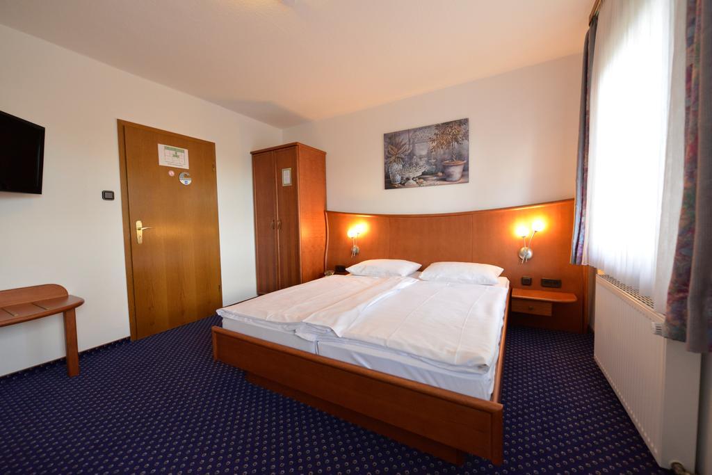 Hotel Trollinger Hof Bad Oeynhausen Exteriér fotografie