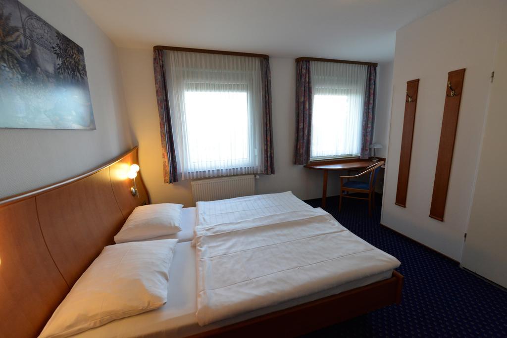 Hotel Trollinger Hof Bad Oeynhausen Exteriér fotografie